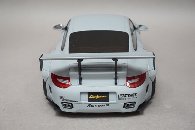 ポルシェ 997 LB パフォーマンス マットグレー 1/18 GTスピリット