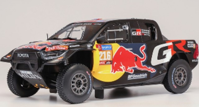 新品 18RMC238B イクソ 1/18 トヨタ GR DKR ハイラックス Evo T1U