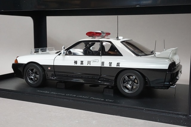 日産 スカイライン GT-R32 パトカー オートアート 訳あり 日産 スカイライン GT-R32 パトカー オートアート 訳あり