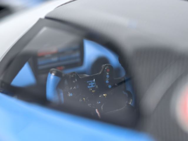 BUGATTI フルアイテムペアーセット 日本国内100台限定！あの超高級自動車メーカー「ブガッティ