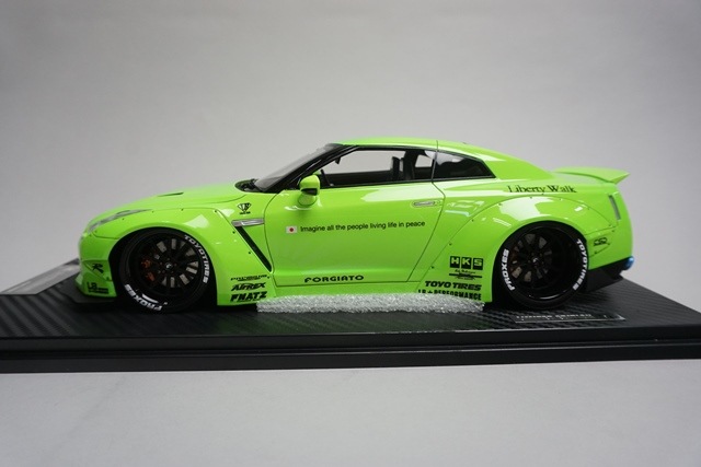 ����17A14-27 onemodel 1/18 ���� LB Work R35 Ducktail Fluorescent Green