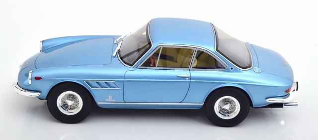 フェラーリFerrari 330 GT 1/18 CMR ライトブルーM 新品 CMR049 CMR 1/18 フェラーリ 330 GTC 1960 lightblue-metallic