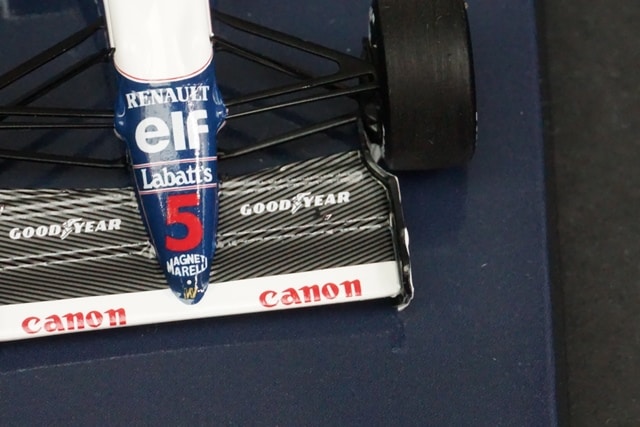 1/43 ミニチャンプス 437910105 ウィリアムズルノー FW103B N.マンセル