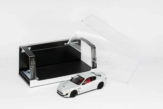 新品 LL-008-316 Shadow 1/64 マセラティ Maserati GT Silver (LHD