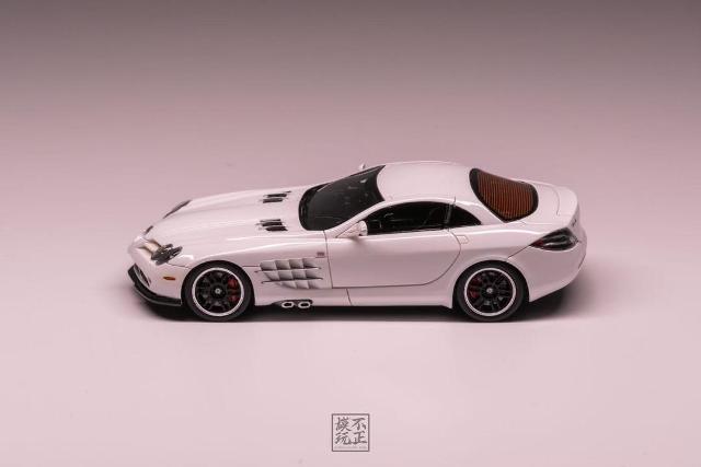 新品 Cars' Lounge 1/64 SLR Mclaren 722 Edition Alabaster White