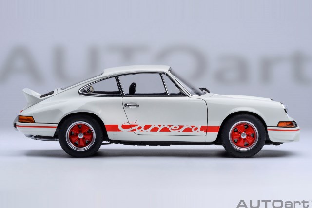 新品 78030 オートアート 1/18 ポルシェ 911 カレラ 2.7 RS