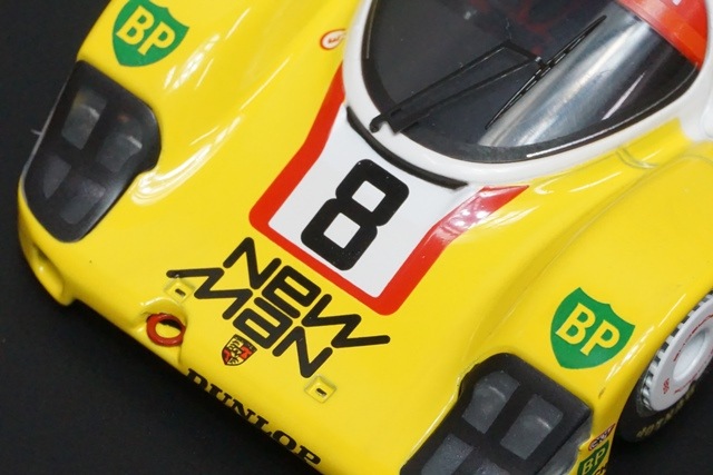 1/43 HPI 8031 �ݥ륷�� 956 LH ��ޥ� 1984 #8 J.L.�����å��� / S.��ϥ󥽥� / M.��.�ʥ�Х���