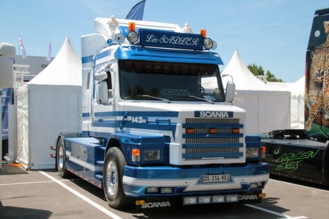 予約 01-5010 WSI 1/50 Sadler SCANIA 3 SERIES TORPEDO STREAMLINE