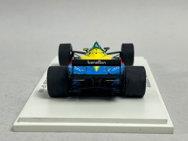 1/43 スパーク S5201 ベネトン B188 3rd イギリス British GP 1988 #19