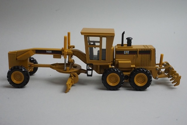 1/50 NORSCOT 55030 ���㥿�ԥ顼 CAT 140H �⡼�������졼����