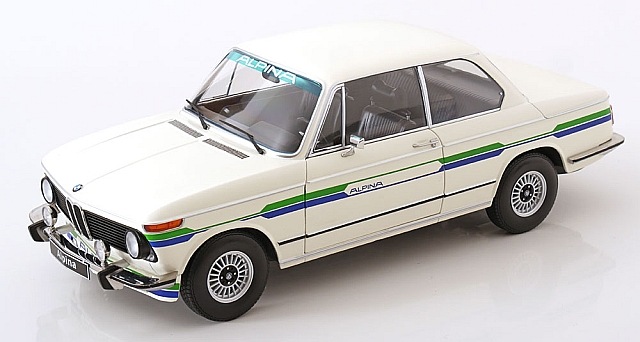 新品 KKDC120104 KK scale 1/12 BMW 2002 Alpina 2.Series 1974