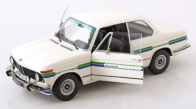 新品 KKDC120104 KK scale 1/12 BMW 2002 Alpina 2.Series 1974