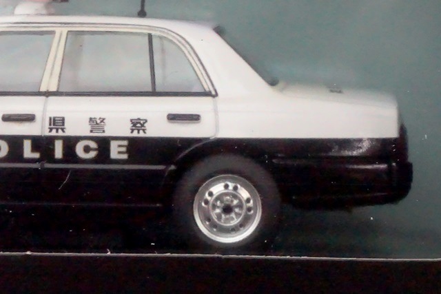 ニッサン　クルー　レイズ　パトカー RAI'S (レイズ) 1/43 日産 クルー 1998 皇宮警察警備車両 ※限定