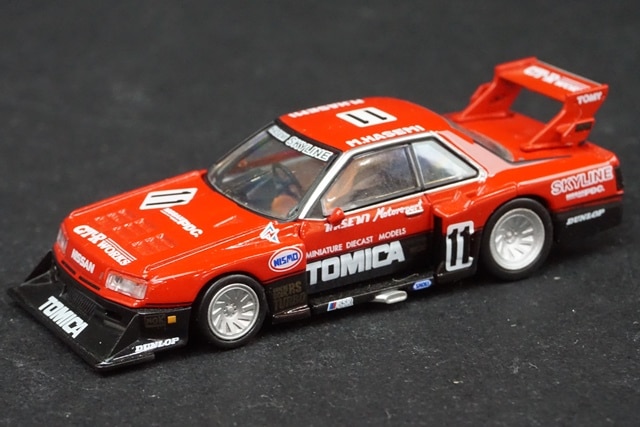 1/64 トミカリミテッドヴィンテージネオ トミカ スカイライン スーパー