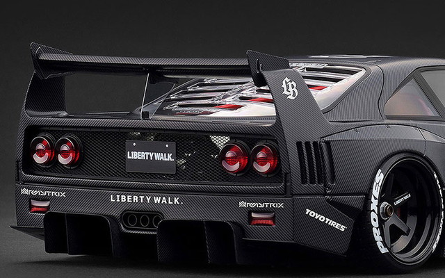 ���� IG3755 �����˥å�����ǥ� 1/18  LB-WORKS 40 Full Carbon �ޥåȥ֥�å��ʥե륫���ܥ�� web����