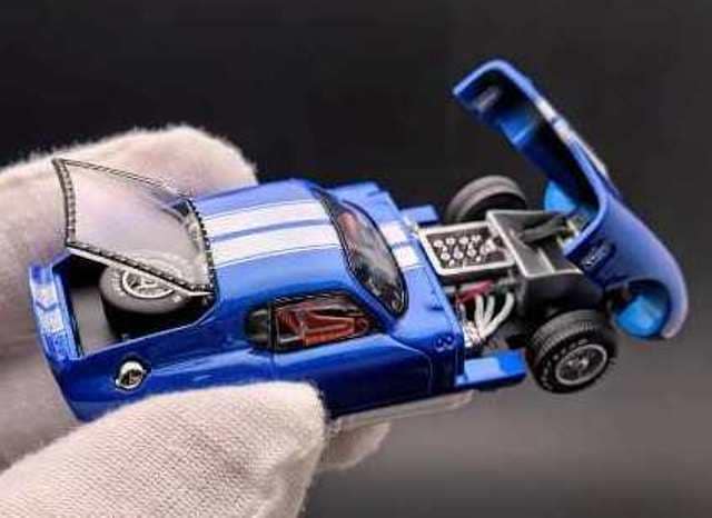 新品 Fine Works64 1/64 シェルビー デイトナ コブラ クーぺ Shelby