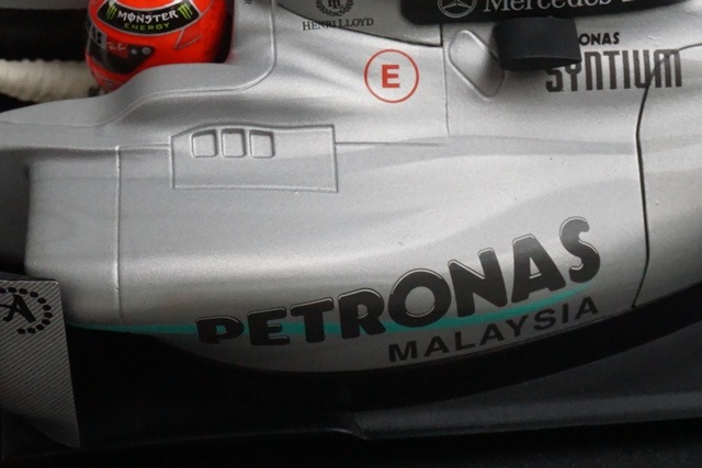 1/18 ߥ˥ץ 110100003 륻ǥ GP F1 MGP W01 2010 #3 M.塼ޥå