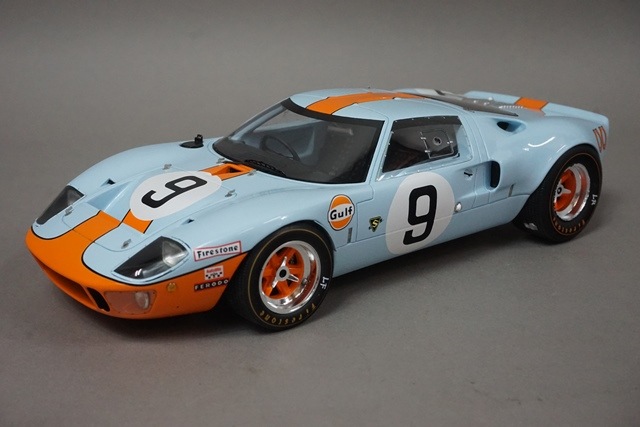 1/18 スパーク 18LM68 フォード GT 40 Le Mans 優勝 1968 #9