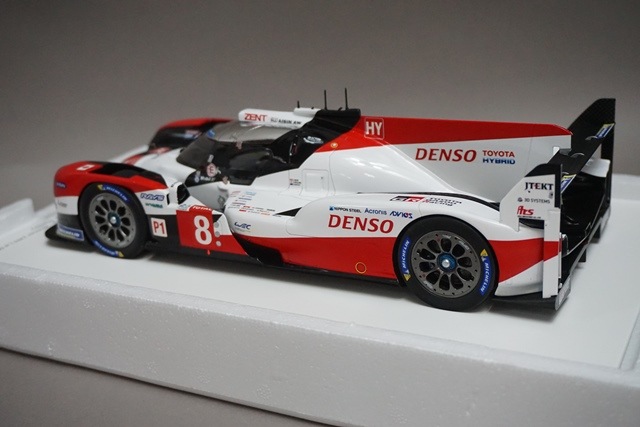 1/18 スパーク 18LM20 トヨタ TS050 ハイブリッド LM 24H 優勝 2020 #8
