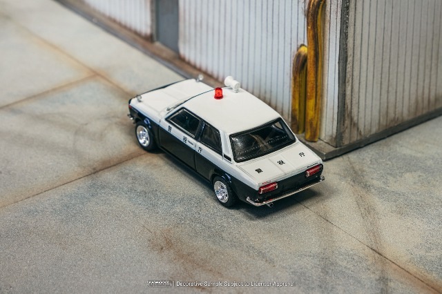 新品 T64R-052-PC Tarmac Works 1/64 日産 ダットサン Datsun