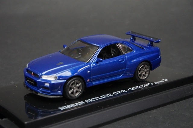 1/64  ӡ쥯 06084BL  NISSAN SKYLINE GT-R (BNR34) V-spec 2 ֥롼