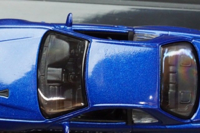 1/64  ӡ쥯 06084BL  NISSAN SKYLINE GT-R (BNR34) V-spec 2 ֥롼