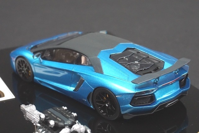 1/43 �ᥤ�����å�/�����ɥ��� EM238J ���ܥ륮���� �������󥿥ɡ��� LP760-2 �������꡼�ǥ����� L539 V12 ���󥸥��դ�