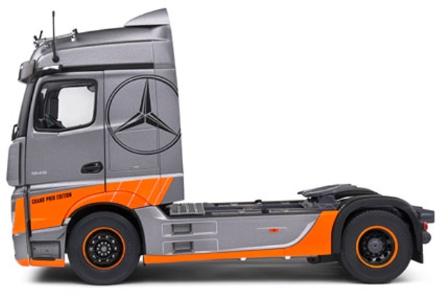 新品 S2400202 SOLIDO 1/24 メルセデス ベンツ アクトロス L