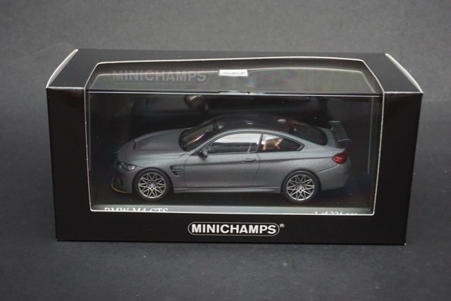 1/43 ミニチャンプス 410025225 BMW M4 GTS 2016 マットグレー