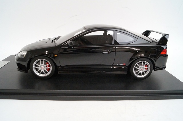 ★BlackFriday★超美品！onemodel インテグラDC5前期1/18 ☆超美品/超レア！onemodel インテグラDC5前期1/18 OTTO 1/18 ホンダ