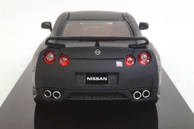 MOTORMAX 1:24 2008 NISSAN GT-R DIE CAST BLACK 73384 | eBay