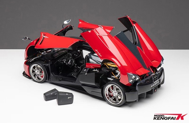 ��� KF004-2 KENGFai 1/12 �ѥ����� Pagani Huayra Pearl Red 