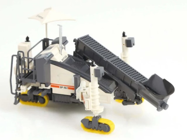 ��� 1054 NZG 1/50  Wirtgen SP15i 