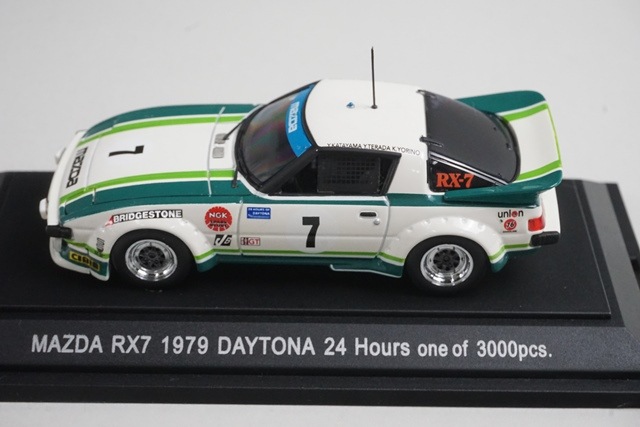 EBBRO エブロ　1/43 マツダ RX-7 デイトナ '79 グリーン 8月のひかりのフォトギャラリー「EBBRO 1:43 MAZDA RX-7 DAYTONA