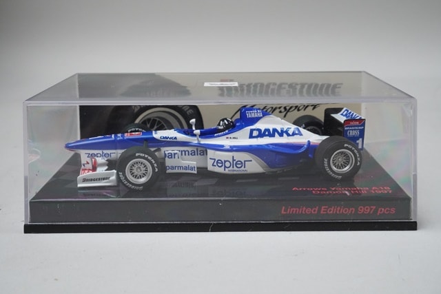 1/43 ミニチャンプス 403970001 レーシングギア特注 アロウズ