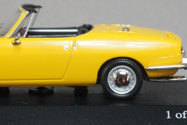 1/43 ミニチャンプス 400121232 フィアット 850 スポーツ