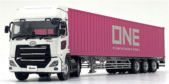 ���� KS03939B ���� 1/43  UD������GK���ܥȥ쥯������ƥʥ��ߥȥ졼�顼 (�ۥ磻�� / ONE ����ƥʡ� 