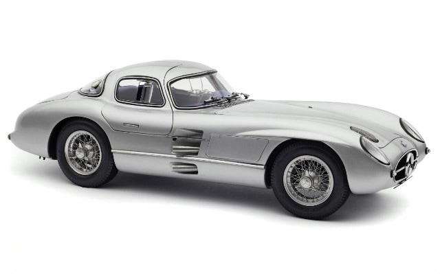  M-243 CMC 1/18 륻ǥ ٥ Mercedes-Benz 300 SLR Coupe, 1955, blue interior / blaues Inetieur