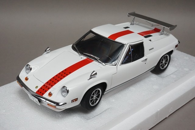 1/18 オートアート 75396 ロータス ヨーロッパ スペシャル (サーキット