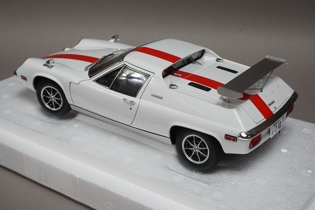 1/18 オートアート 75396 ロータス ヨーロッパ スペシャル (サーキット