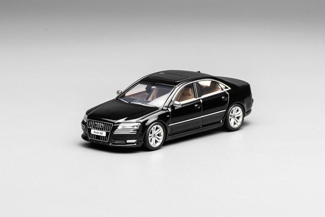 新品 M68216 モーターヘリックス 1/64 アウディ Audi S8 (D3) 2008