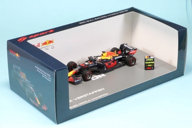 1/43 スパーク RedBull Racing　HONDA　RB16B Spark (スパーク) 1/43 Red Bull Racing Honda RB16B No.33 Red
