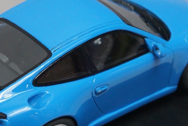 1/43 スパーク S0711 ルーフ RT12 2005, Boost Gear ミニカー通販