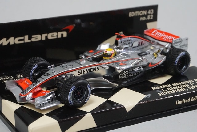 1/43 ミニチャンプス 530064384 マクラーレンメルセデス MP4-21 2006 L