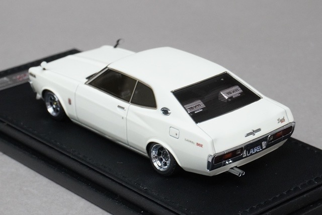 1/43 イグニッションモデル IG0139 日産 Laurel 2000SGX (C130) White