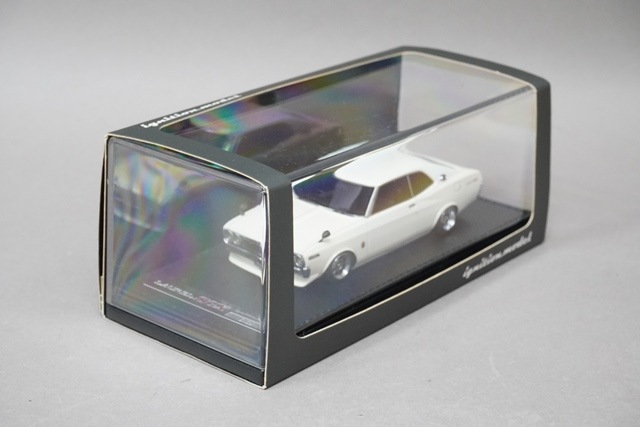 1/43 イグニッションモデル IG0139 日産 Laurel 2000SGX (C130) White