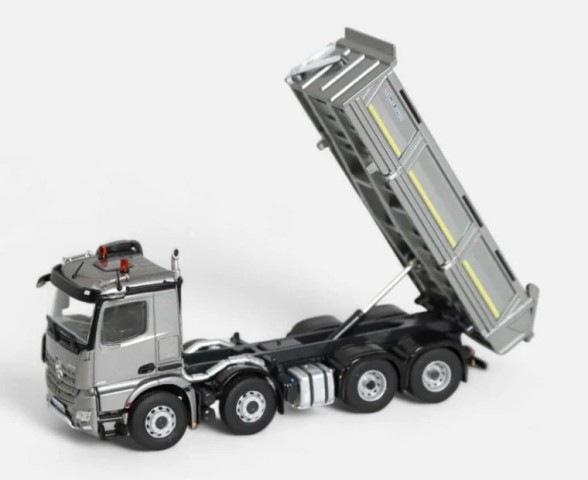 取寄せ 1066/55 NZG 1/50 メルセデス ベンツ Mercedes-Benz Arocs 8x4