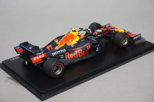 1/43 スパーク SCS222 鈴鹿サーキット特注 レッドブルレーシング