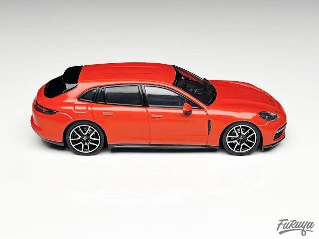 新品 Furuya 1/64 ポルシェ パナメーラ ターボ Porsche Panamera