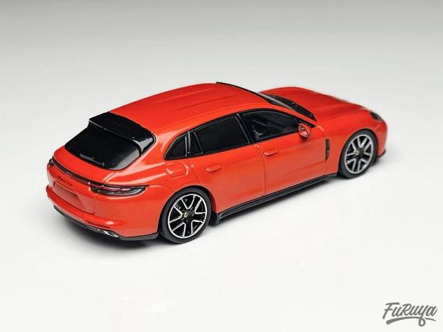 新品 Furuya 1/64 ポルシェ パナメーラ ターボ Porsche Panamera